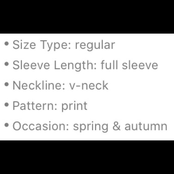 ✨HPX6 ♥️ 1 Small LEFT • Deep Red Embroidered Boho V-neck Top - Picture 5 of 11